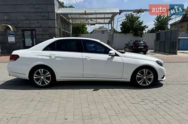 Седан Mercedes-Benz E-Class 2015 в 