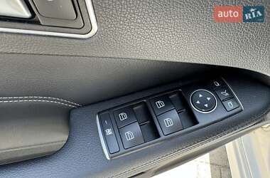 Седан Mercedes-Benz E-Class 2015 в 