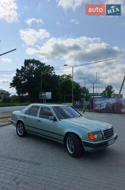 Седан Mercedes-Benz E-Class 1987 в Івано-Франківську