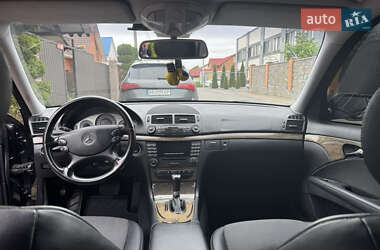 Седан Mercedes-Benz E-Class 2007 в 