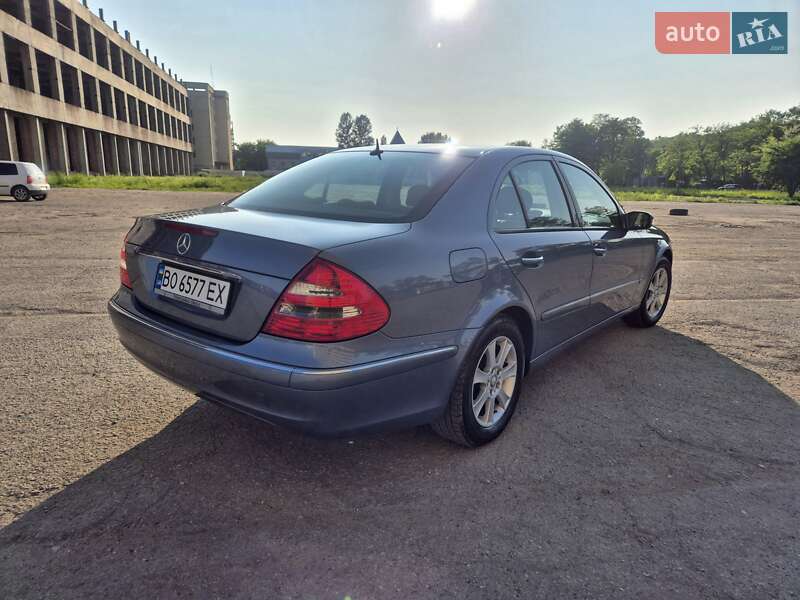 Седан Mercedes-Benz E-Class 2004 в Тернополе