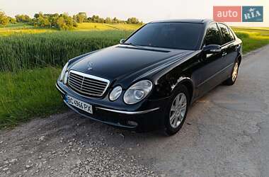 Седан Mercedes-Benz E-Class 2002 в Вишневце