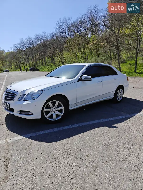 Mercedes-Benz E-Class