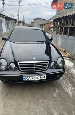 Седан Mercedes-Benz E-Class 2001 в 