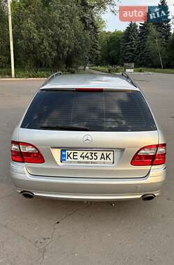 Универсал Mercedes-Benz E-Class 2004 в 