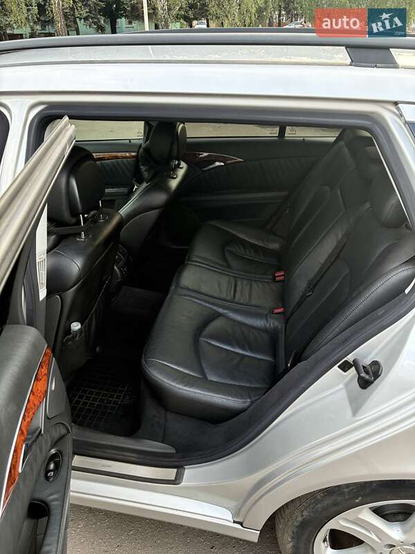 Универсал Mercedes-Benz E-Class 2004 в Краснопавловке