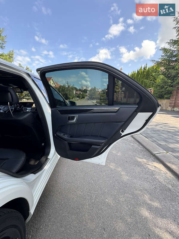 Седан Mercedes-Benz E-Class 2014 в Рівному