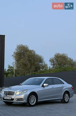Mercedes-Benz E-Class 2010