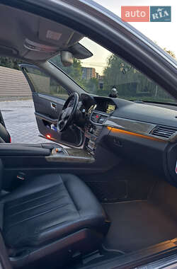 Седан Mercedes-Benz E-Class 2010 в 