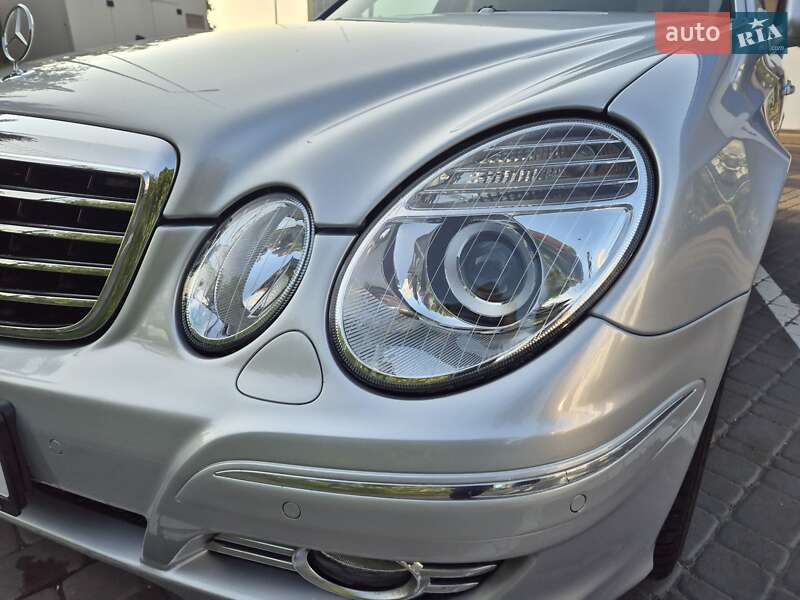 Седан Mercedes-Benz E-Class 2007 в Києві