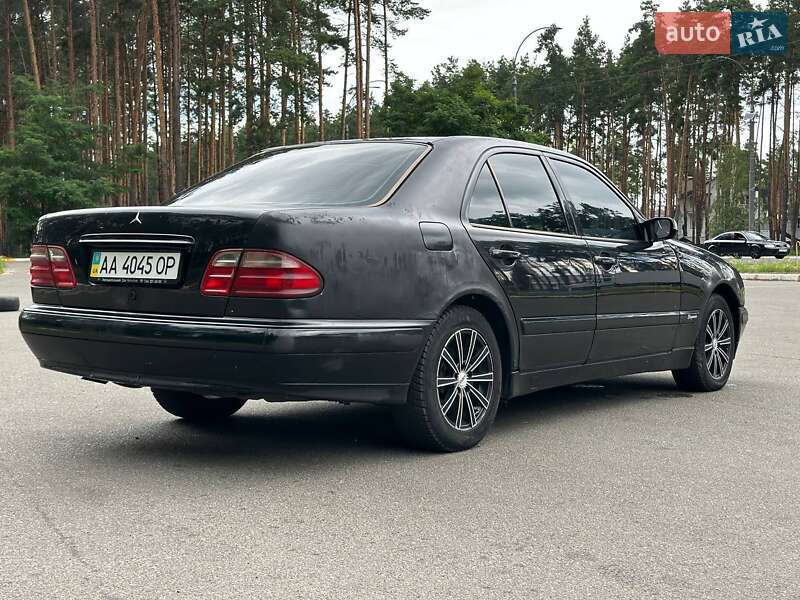 Седан Mercedes-Benz E-Class 2002 в Ірпені фото 4 Седан Mercedes-Benz E-Class 2002 в Ірпені