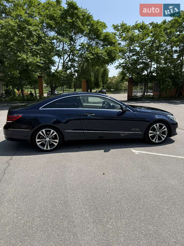 Купе Mercedes-Benz E-Class 2016 в Александрие