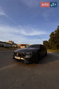 Седан Mercedes-Benz E-Class 2021 в Киеве