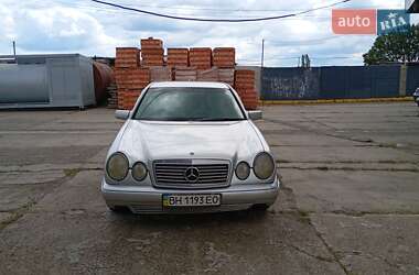 Седан Mercedes-Benz E-Class 1999 в Одессе