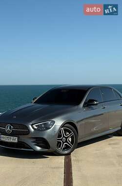 Седан Mercedes-Benz E-Class 2021 в 