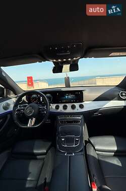 Седан Mercedes-Benz E-Class 2021 в 