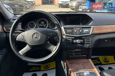 Седан Mercedes-Benz E-Class 2012 в 