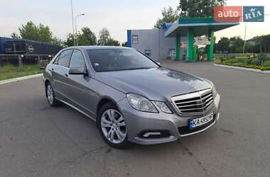 Седан Mercedes-Benz E-Class 2010 в Шишаки