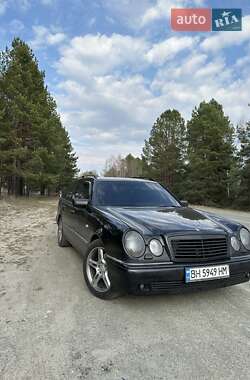 Универсал Mercedes-Benz E-Class 1999 в Киеве