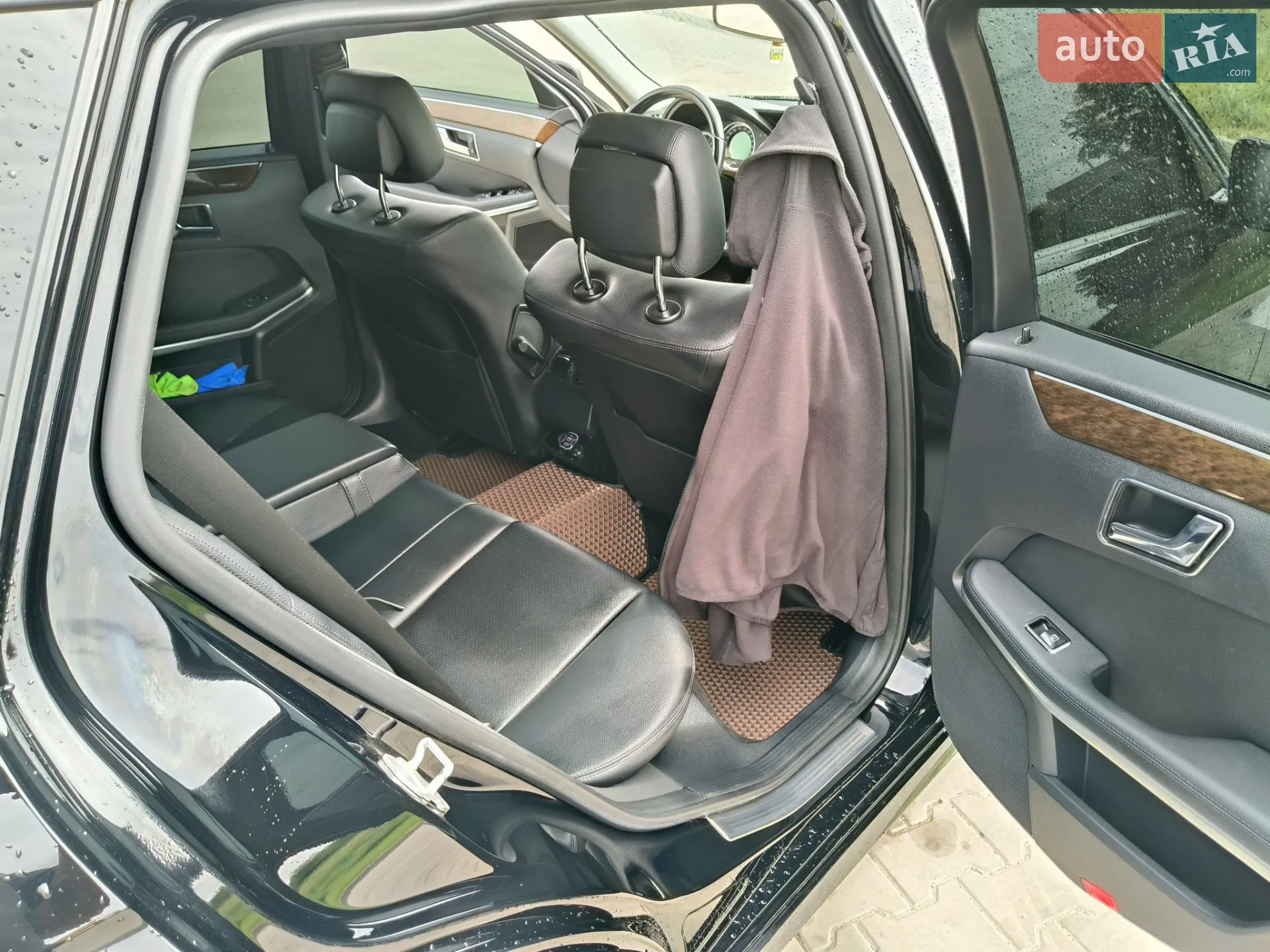 2010 Mercedes-Benz E-klasse - мініатюра 13