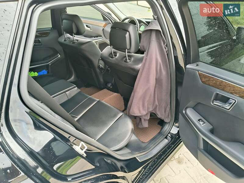 Універсал Mercedes-Benz E-Class 2010 в Луцьку