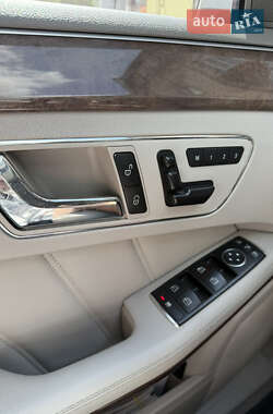 Седан Mercedes-Benz E-Class 2011 в 