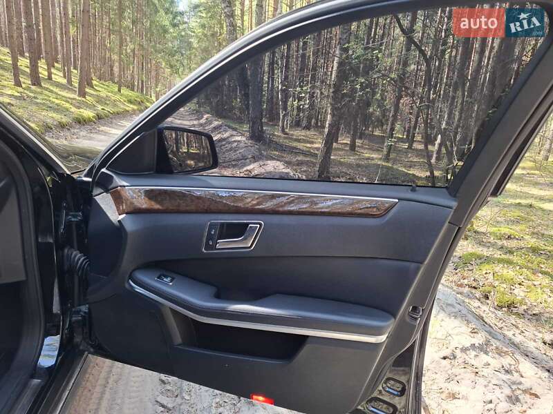 Седан Mercedes-Benz E-Class 2011 в Изяславе фото 9 Седан Mercedes-Benz E-Class 2011 в Изяславе