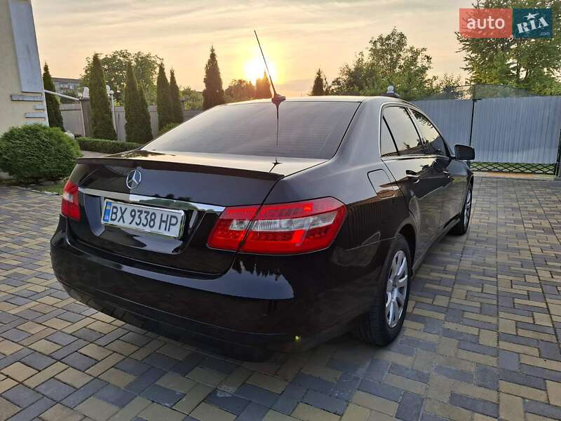 Седан Mercedes-Benz E-Class 2011 в Изяславе фото 21 Седан Mercedes-Benz E-Class 2011 в Изяславе