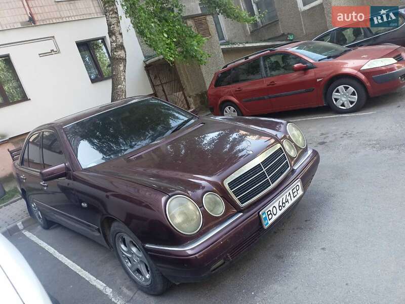 Mercedes-Benz E-Class 1998