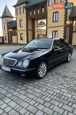 Седан Mercedes-Benz E-Class 2001 в Чернівцях