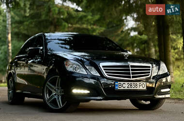 Седан Mercedes-Benz E-Class 2012 в Подволочиске