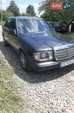 Седан Mercedes-Benz E-Class 1992 в 