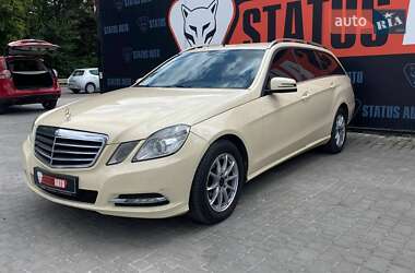 Универсал Mercedes-Benz E-Class 2013 в 
