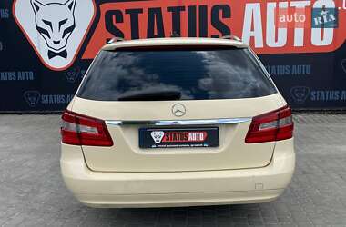 Универсал Mercedes-Benz E-Class 2013 в 
