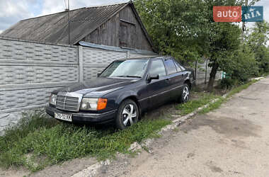 Седан Mercedes-Benz E-Class 1991 в Валках