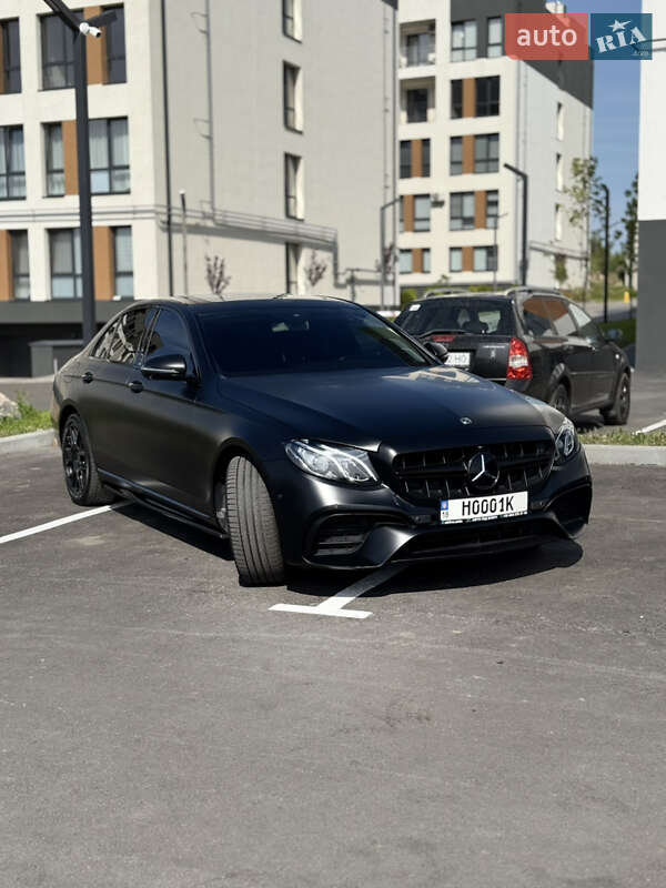 Mercedes-Benz E-Class 2016