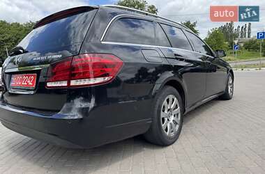 Универсал Mercedes-Benz E-Class 2013 в 