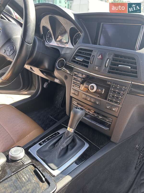 Купе Mercedes-Benz E-Class 2010 в Києві