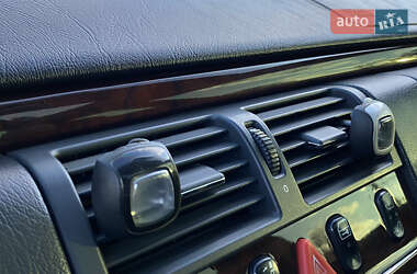 Седан Mercedes-Benz E-Class 1995 в 