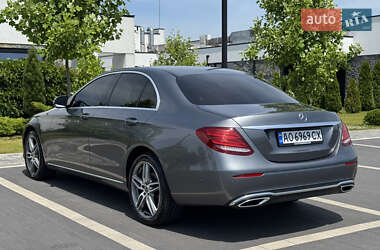 Седан Mercedes-Benz E-Class 2016 в 