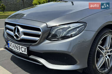 Седан Mercedes-Benz E-Class 2016 в 