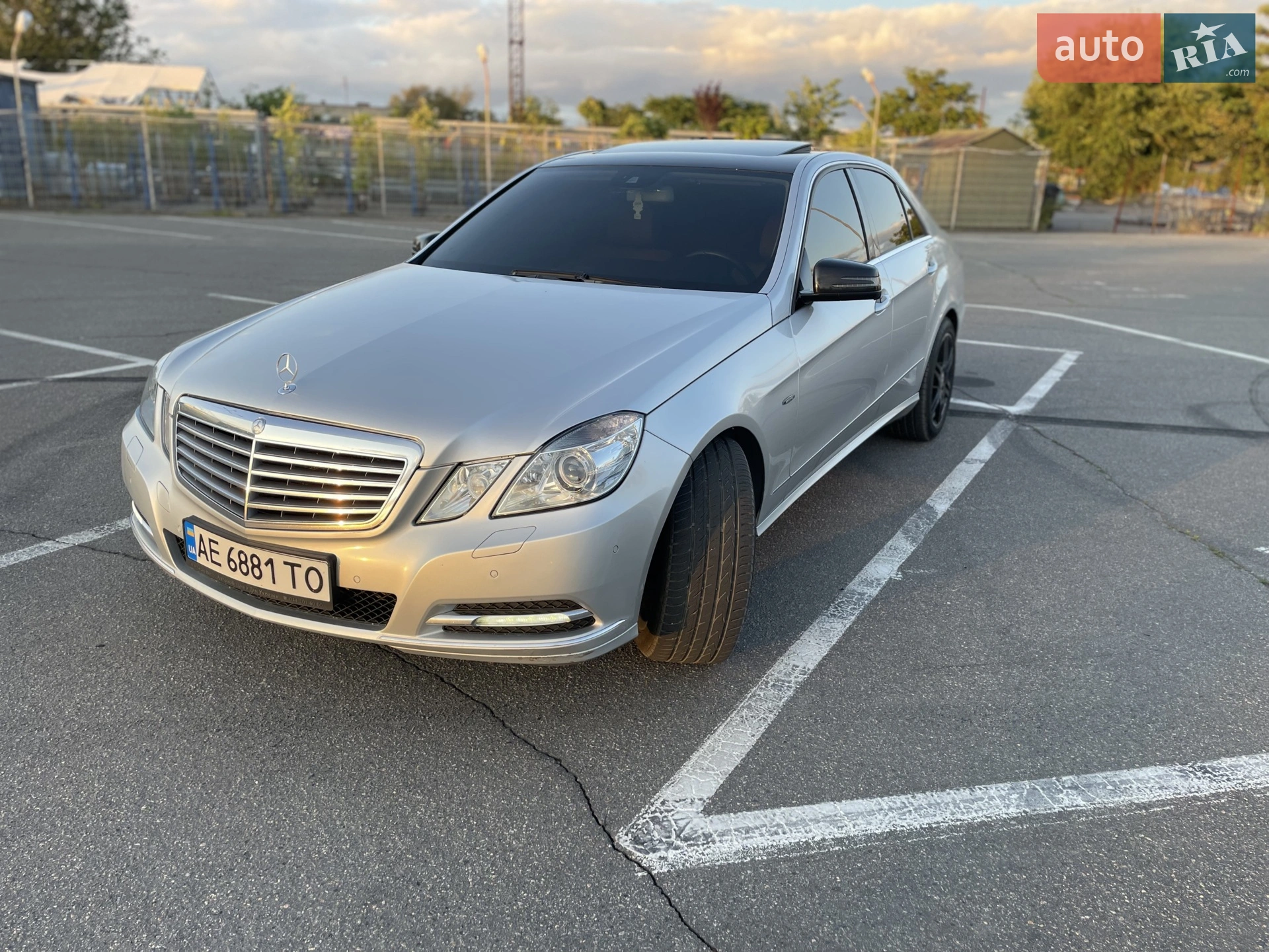 2012 Mercedes-Benz E-klasse - мініатюра 4
