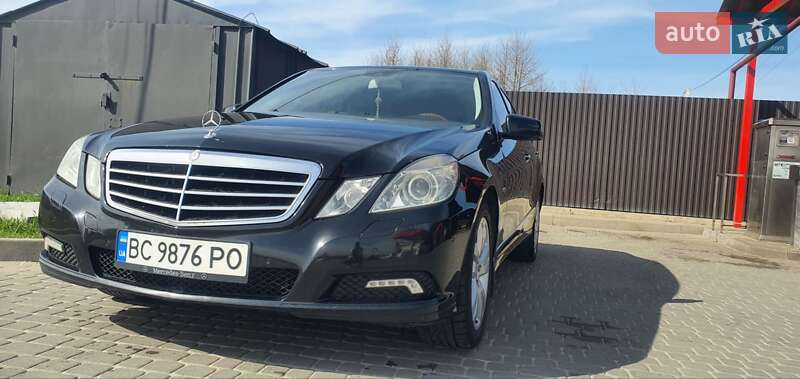 Mercedes-Benz E-Class 2010