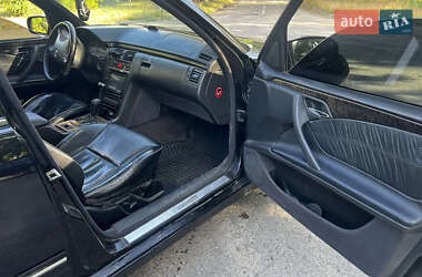 Седан Mercedes-Benz E-Class 1999 в 