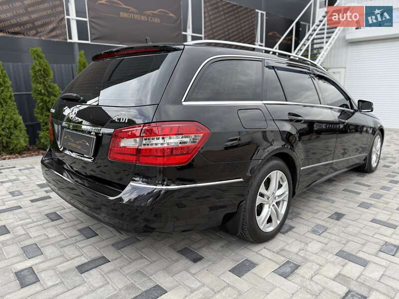 Универсал Mercedes-Benz E-Class 2010 в Одессе