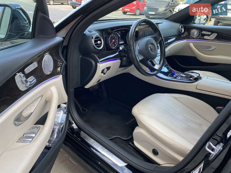 Седан Mercedes-Benz E-Class 2017 в Львові фото 9 Седан Mercedes-Benz E-Class 2017 в Львові