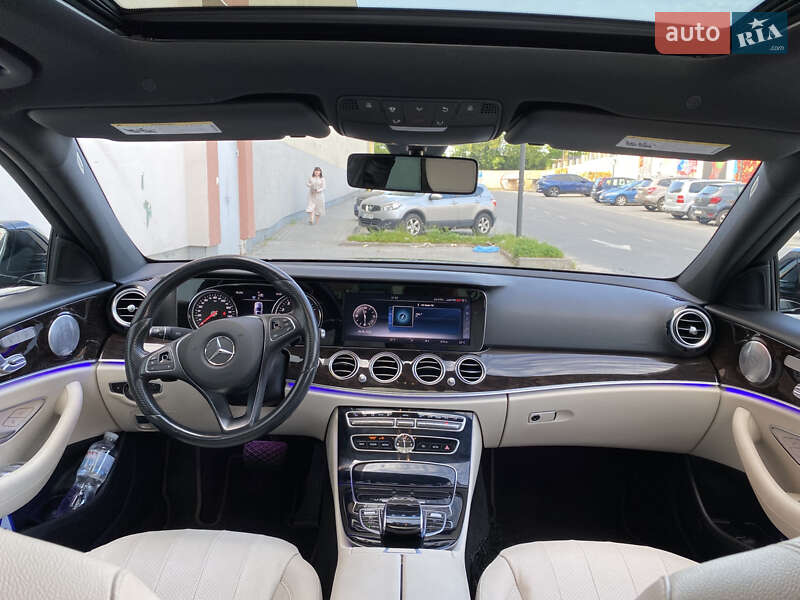 Седан Mercedes-Benz E-Class 2017 в Львові фото 14 Седан Mercedes-Benz E-Class 2017 в Львові