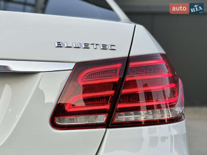 Седан Mercedes-Benz E-Class 2015 в Києві