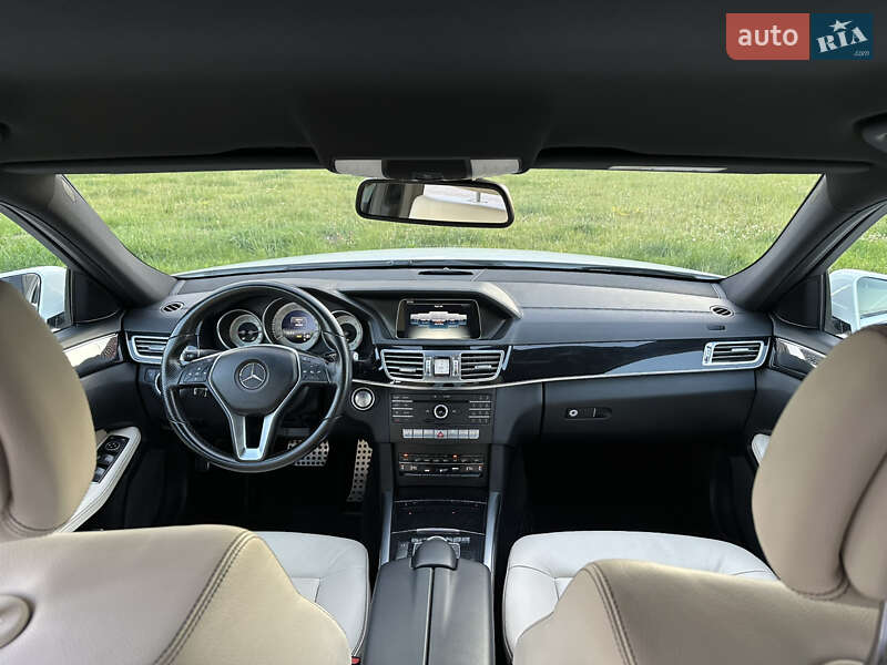 Седан Mercedes-Benz E-Class 2015 в Києві