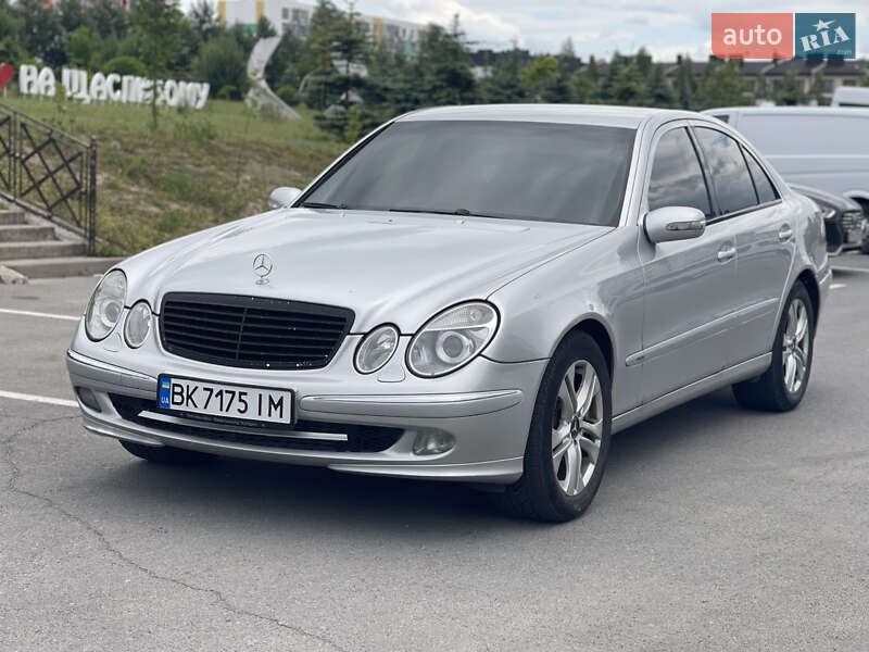 Mercedes-Benz E-Class 2003